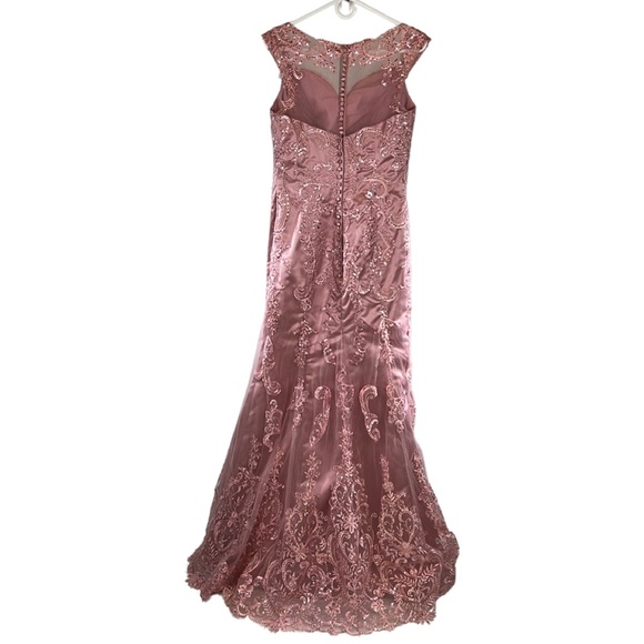 Long Dusty Rose Formal, Evening Gown, Mermaid fit with Tooling, lace & sequins - Picture 3 of 17